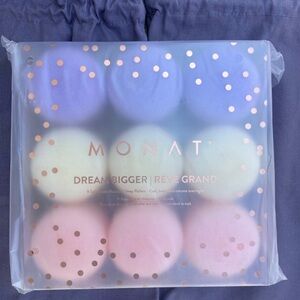 Monat macaron sleep rollers. New!!